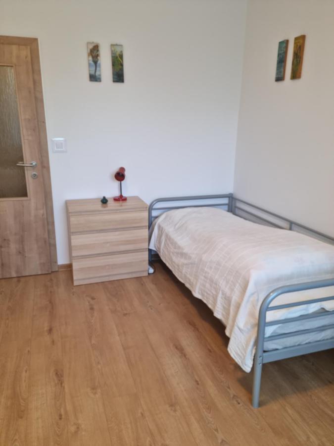 Apartment Nh12 Bratislava Ngoại thất bức ảnh